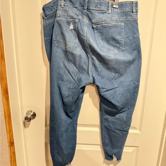 Torrid Blue Distressed Jeans - Picture 3 of 4
